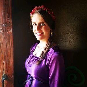 Meet your Posher, Michaela